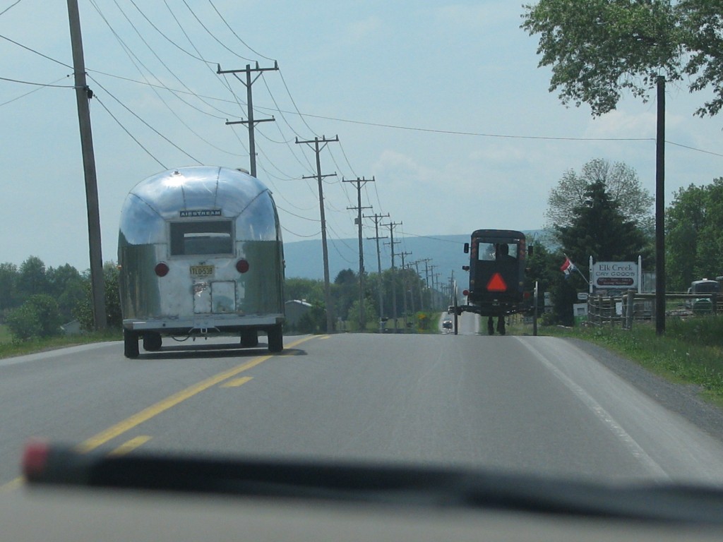 amish_buggy